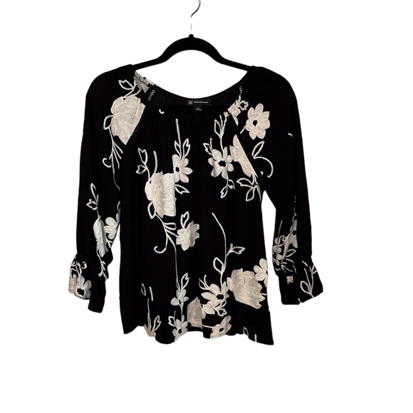 INC International Concepts Sweaters - INC Black & White Embroidered flower 3/4 sleeved Size:Medium